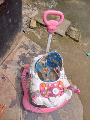 বেবি ওয়াকার বিক্রয়ের জন্য