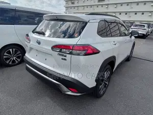 Toyota Corolla Cross Z Pearl Full Option 2022