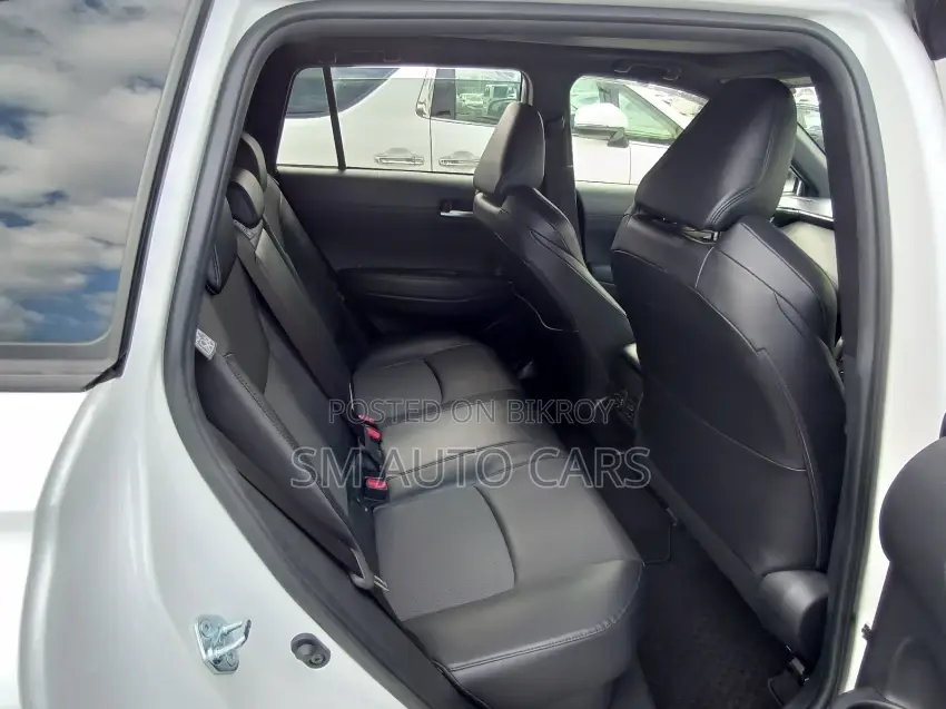 Toyota Corolla Cross Z Pearl Full Option 2022