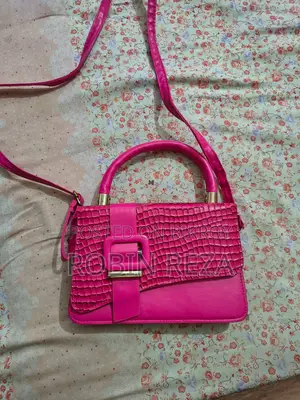 অরিজিনাল প্রায়োর হ্যান্ড ব্যাগ