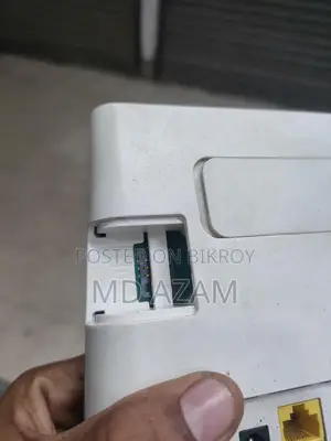 Huawei B311As-853 4G Sim and WIFI Router