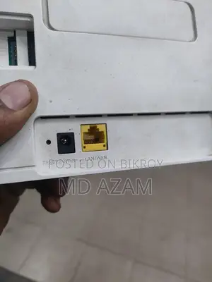 Huawei B311As-853 4G Sim and WIFI Router