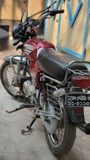 Bajaj Boxer 2005