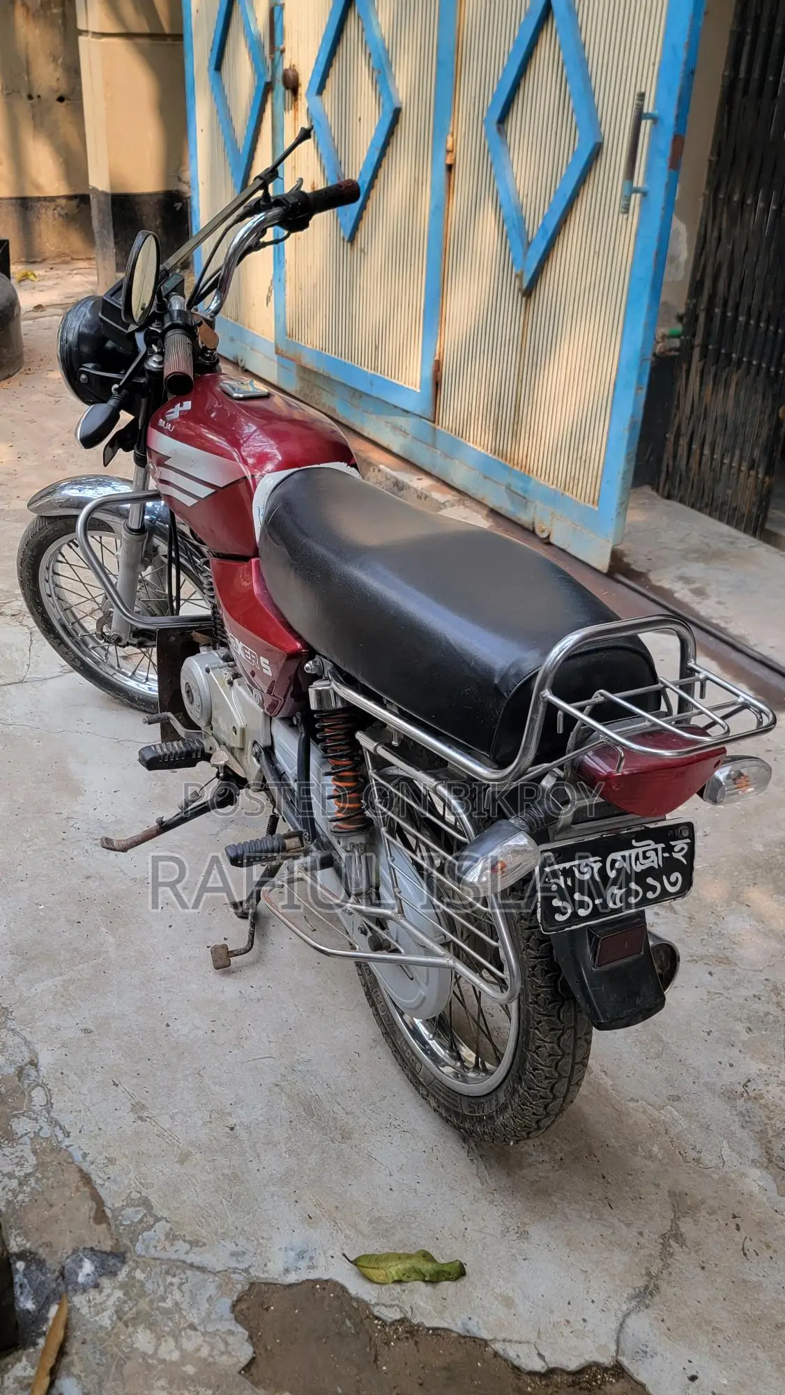 Bajaj Boxer 2005