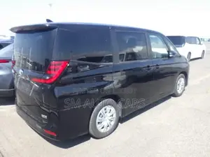 Toyota Noah Hybrid X New Shape 2022