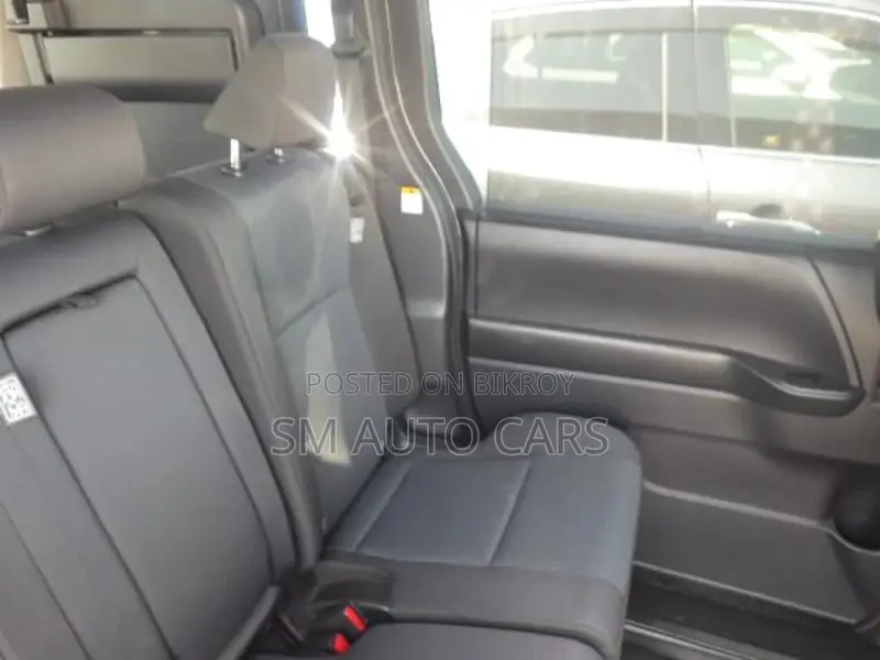 Toyota Noah Hybrid X New Shape 2022