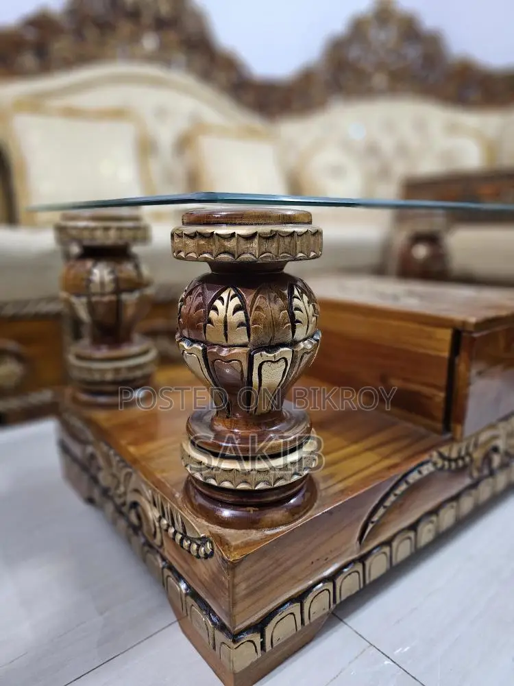 প্রিমিয়াম সেগুন কাঠের সোফা সেট ও টি টেবিল