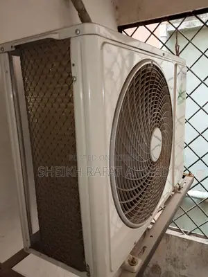 Vision 1 Ton Split Type APCI Inverter 3D Pro AC