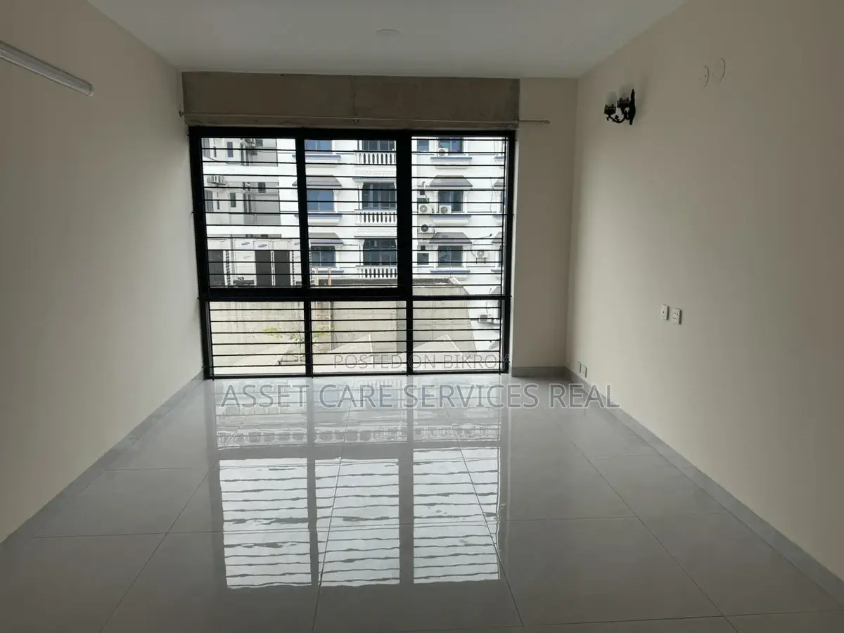 Excellent brand new apartment Sale in Gulshan