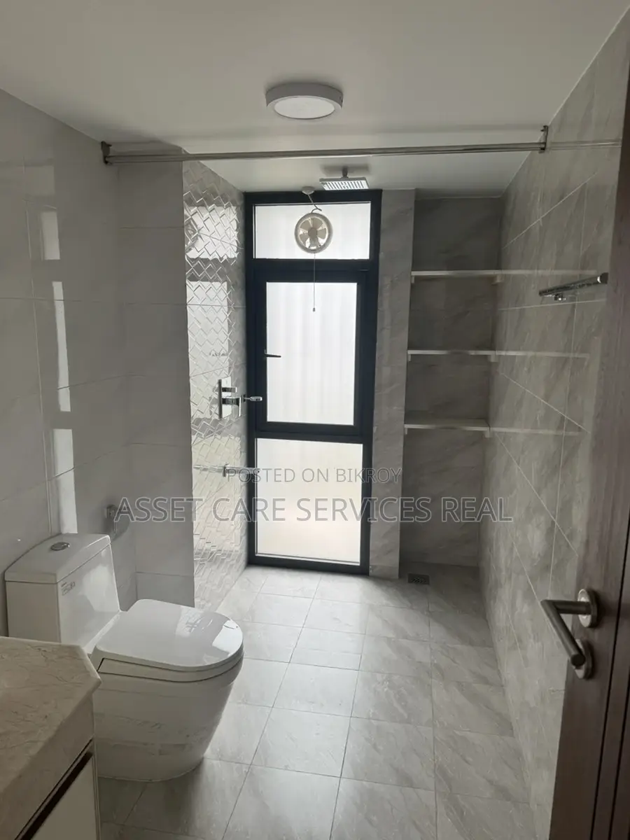Excellent brand new apartment Sale in Gulshan