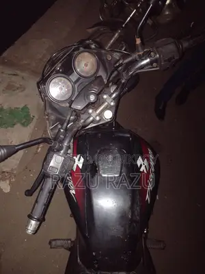 Bajaj Discover 125 . 2015