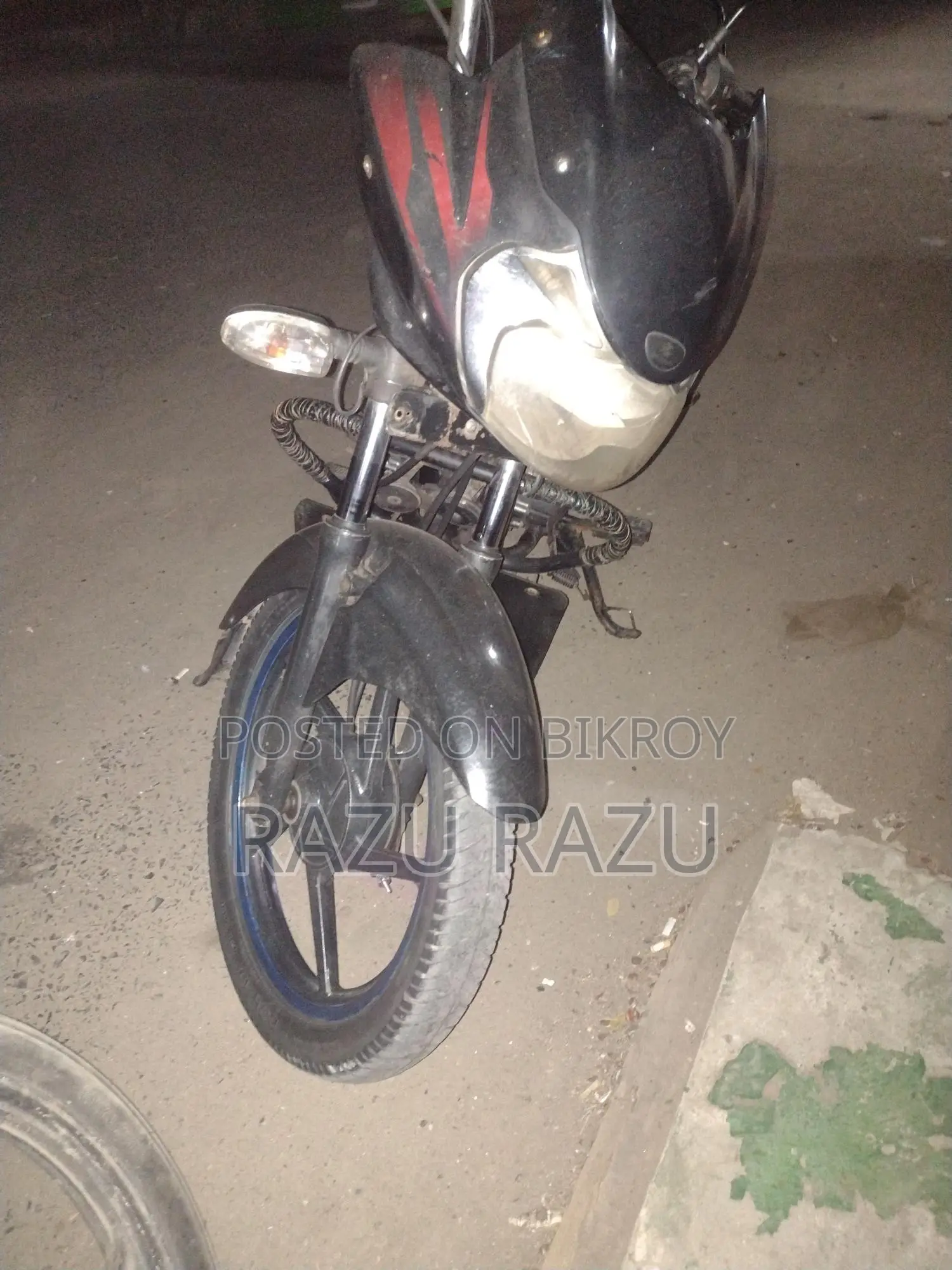Bajaj Discover 125 . 2015
