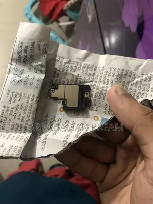 Apple iPhone X speaker