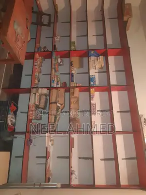 দোকানের রেক বিক্রি হবে গ্লাস সহ