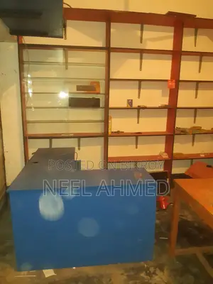 দোকানের রেক বিক্রি হবে গ্লাস সহ