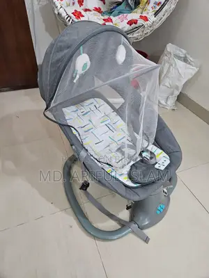 Baby Cradle Mastela 3 in 1 Delux Multi-functional Bassinet