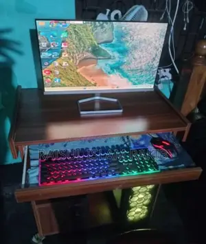 Desktop for sale