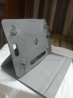 Apple Ipad 2 (16gb) – স্মুথ কন্ডিশন, সাথে ফ্রি চার্জার ও কভার”
