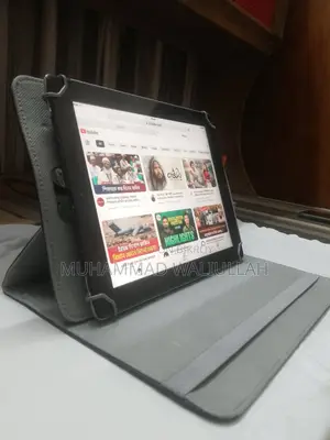 Apple Ipad 2 (16gb) – স্মুথ কন্ডিশন, সাথে ফ্রি চার্জার ও কভার”