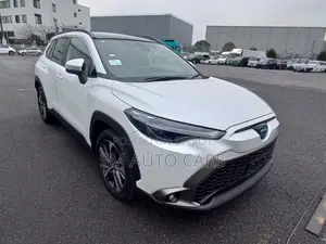 Toyota Corolla Cross Z Pearl Full Option 2022
