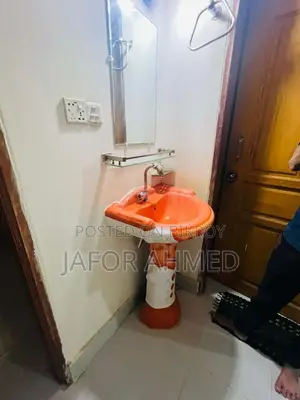 নতুন ফ্লাট ভাড়া হবে।
