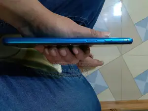 Realme C3 3/32 (Used)