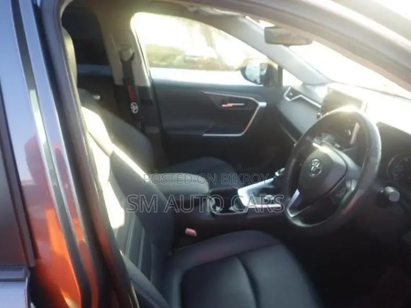 Toyota RAV4 Hybrid G Pkg Grey 2021