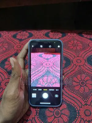 Apple iPhone X 64GB (Used)