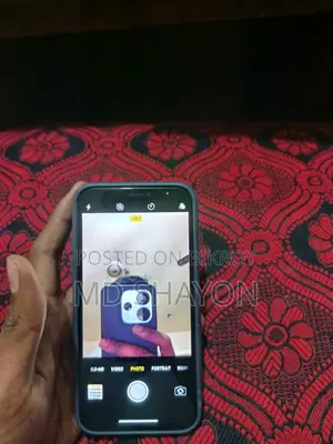 Apple iPhone X 64GB (Used)