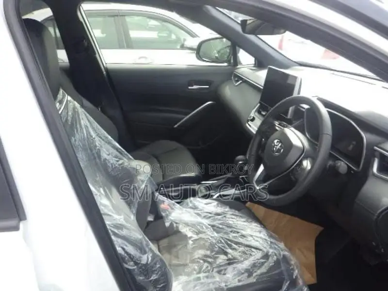 Toyota Corolla Cross Z Pearl Full Option 2025
