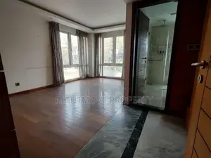 4-bedroom House in Nikunjo-1, Khilkhet for sale