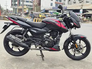 Bajaj Pulsar 150 2025 Black