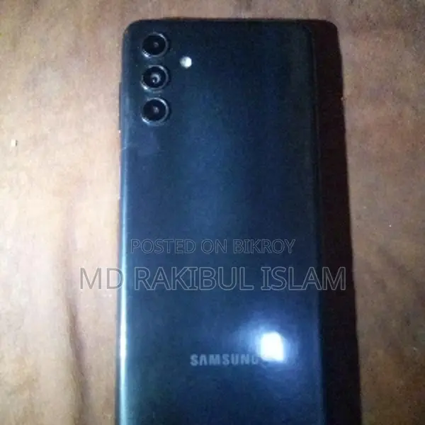 Samsung Galaxy A04S . (Used)