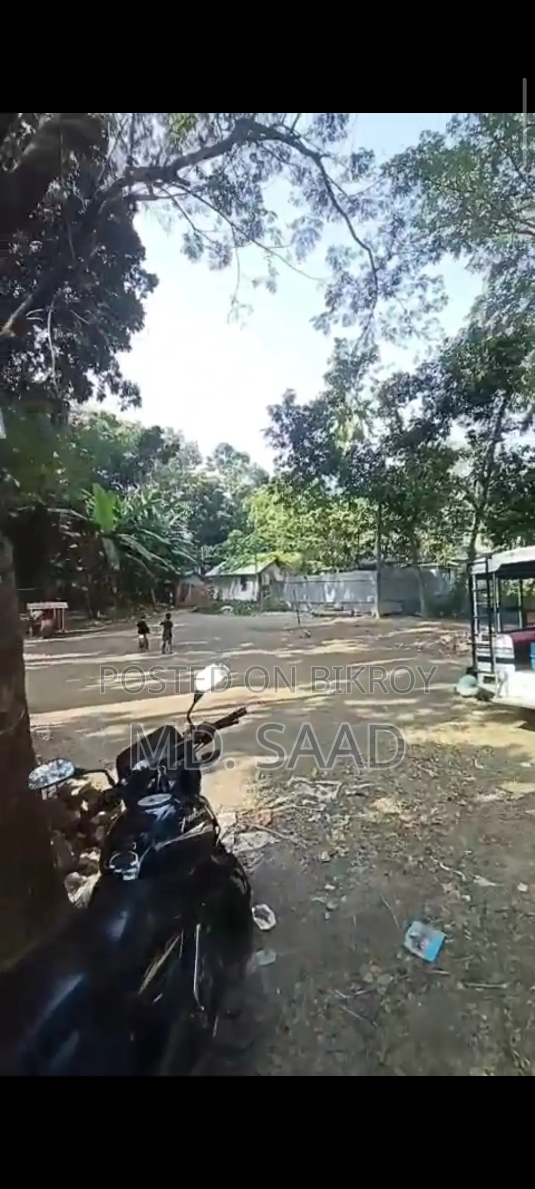 Land for urgent sale