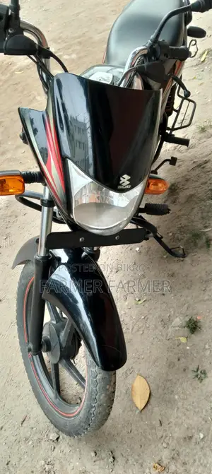 Bajaj Platina 100 . 2016