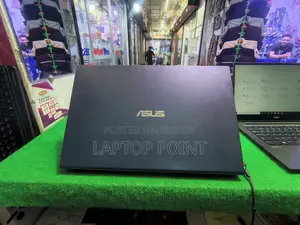 ASUS core i3 11gen: 8gb ram/256gb ssd/new looks