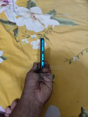 Realme 5i . (Used)