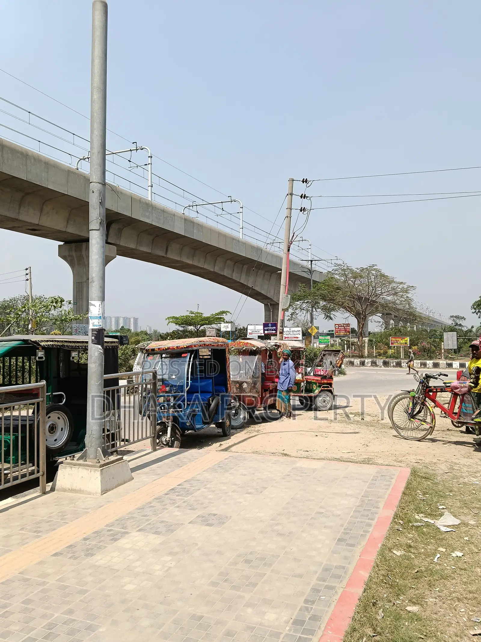 Metro Rail Station 3 Katha East-Sec-15/C1