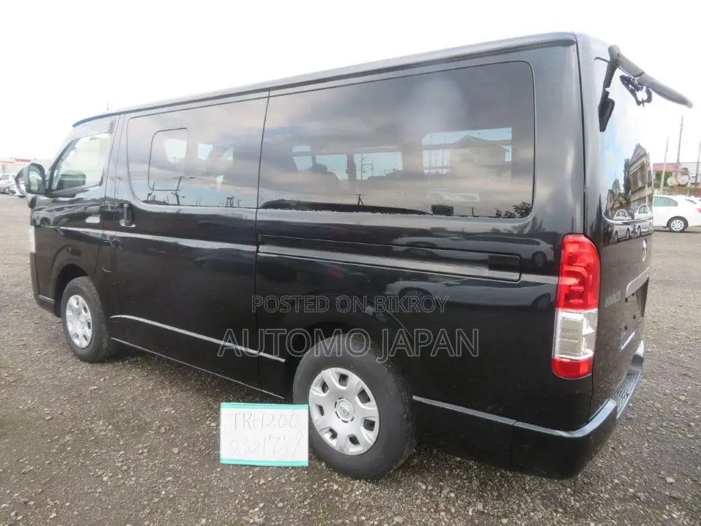 Toyota Hiace DX GL 2020
