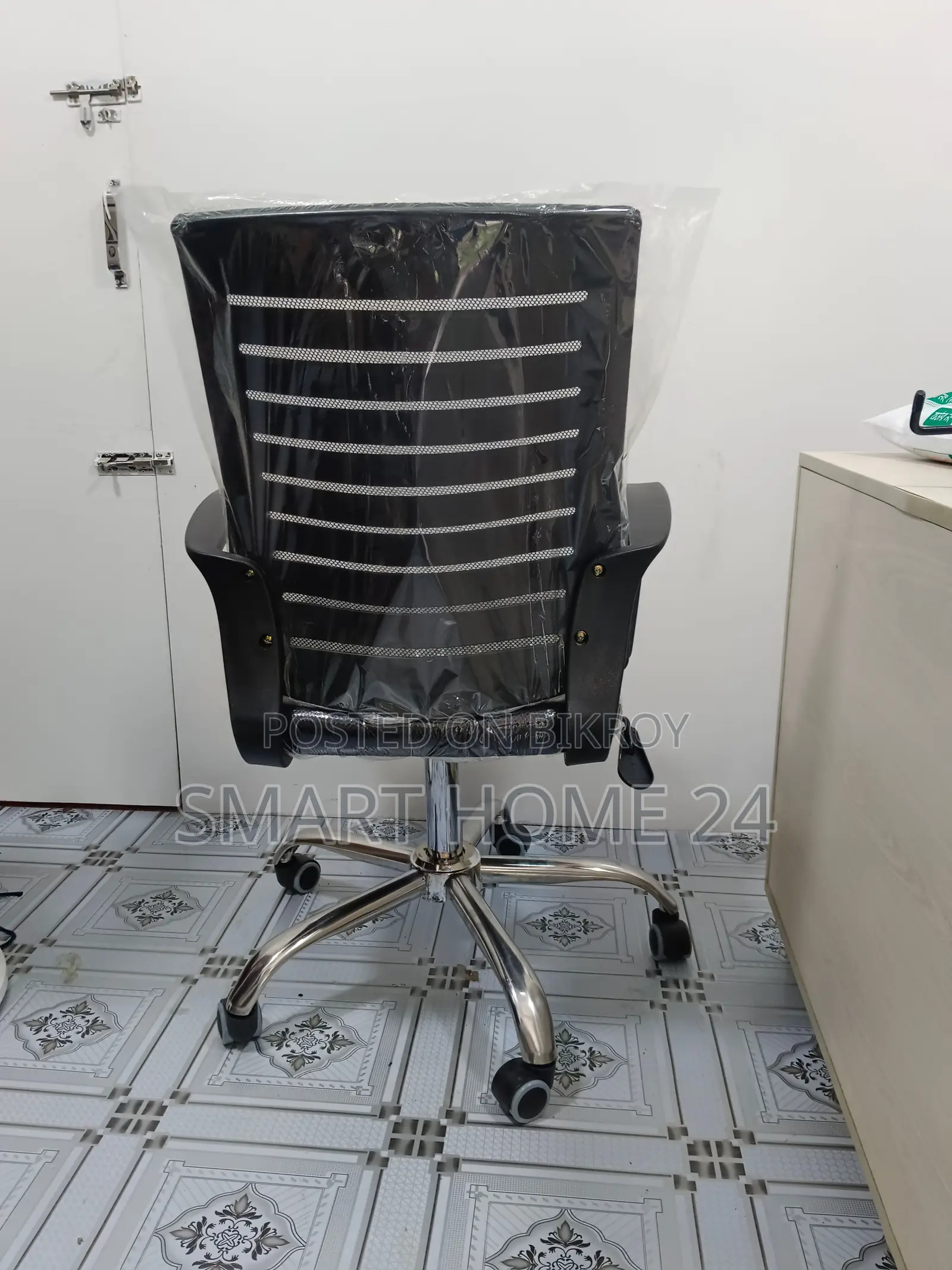 Premium Breathable Mesh Chair – Stylish Design & Comfortable Experience