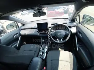 Toyota Corolla Cross S Grade. grey 2022