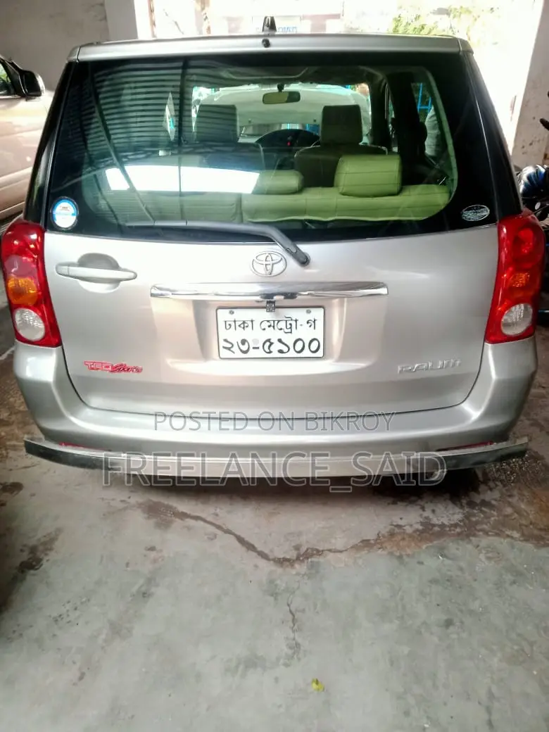Toyota Raum 1.5 FWD 2003 Beige