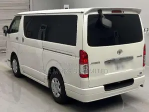 Toyota Hiace Super GL 2020