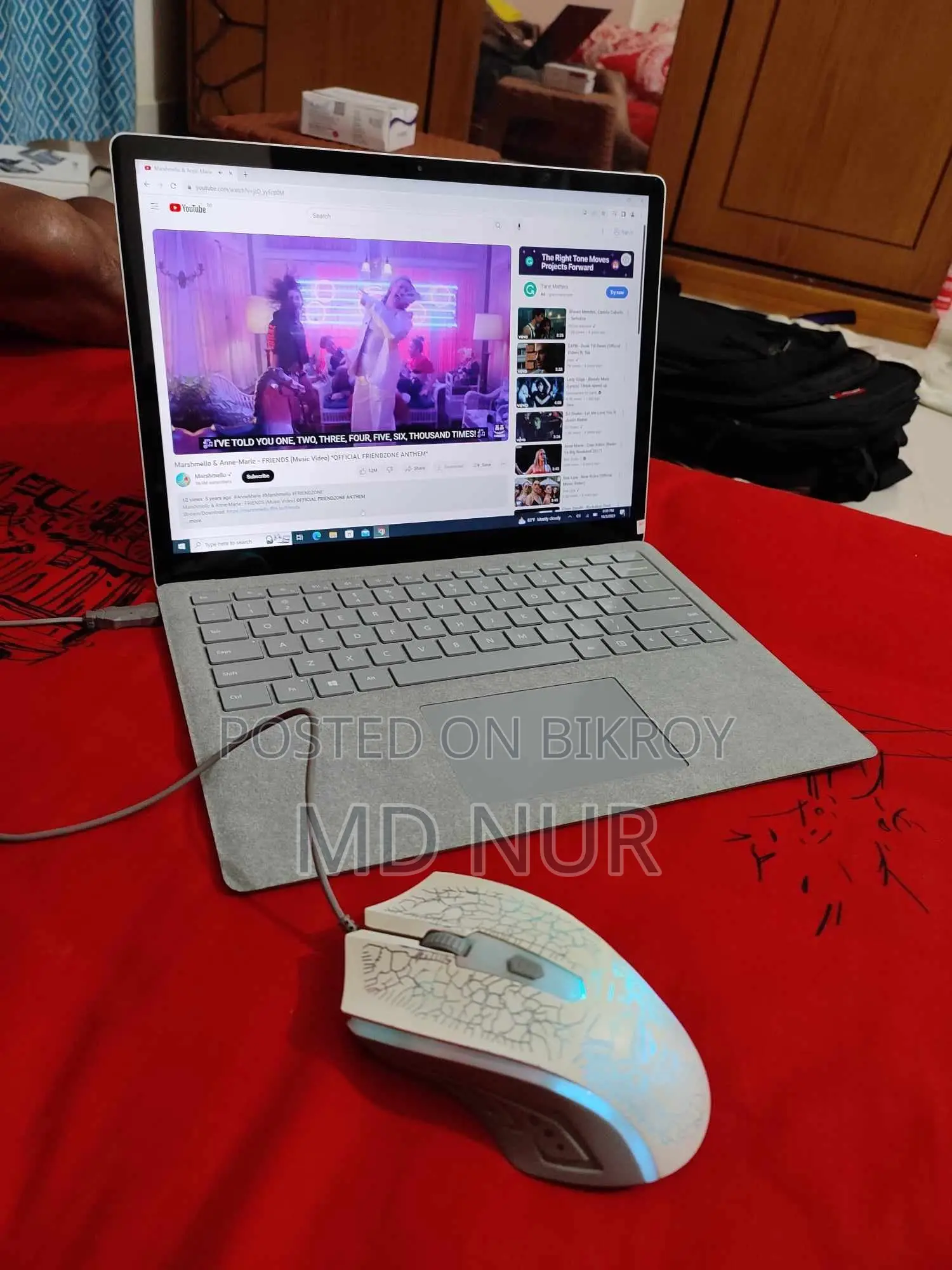 Microsoft Surface Laptop 2 ইমার্জেন্সি সেল, ফুল ফ্রেশ কন্ডিশন
