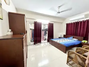 ব্যাচেলর পুরুষদের জন্য একটি রুম ভাড়া হবে