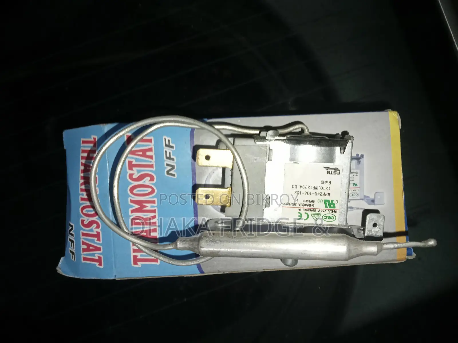 রেফ্রিজারেটর থার্মোস্ট্যাট