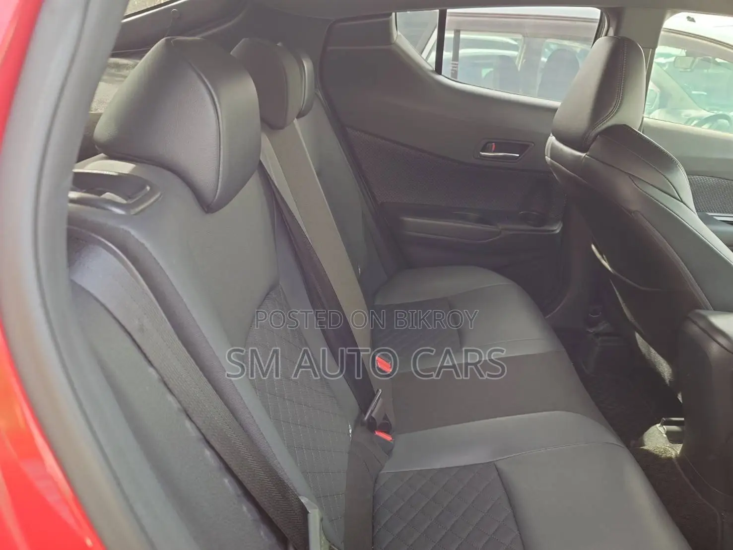 Toyota C-HR G Mode Nero Red 2021