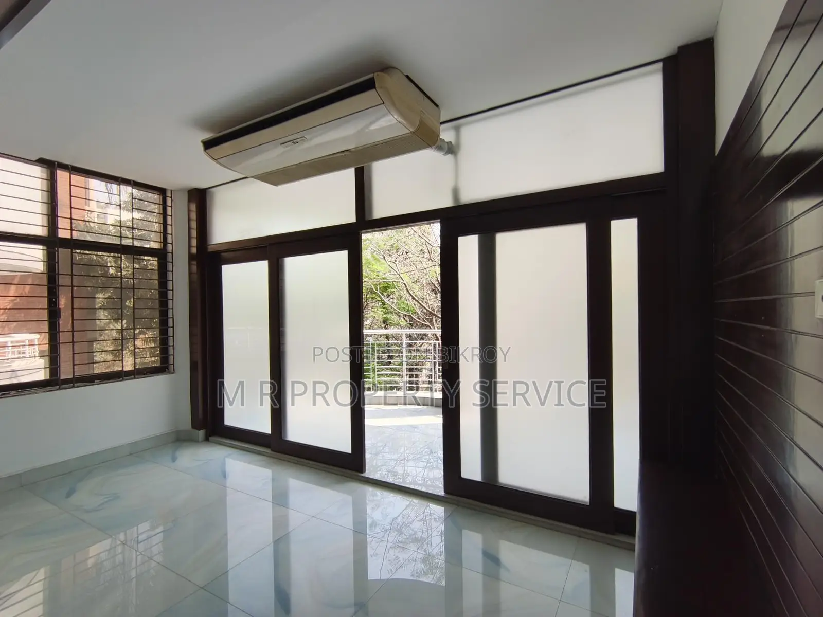 Semi Furnished Apartment Rent At Gulshan-2