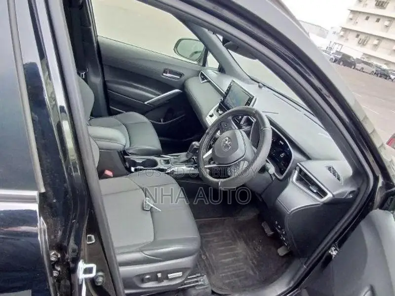 Toyota Corolla Cross HARDTOP 2021
