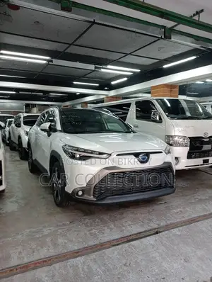 Toyota Corolla Cross Z Leather Hyb Pearl 2022